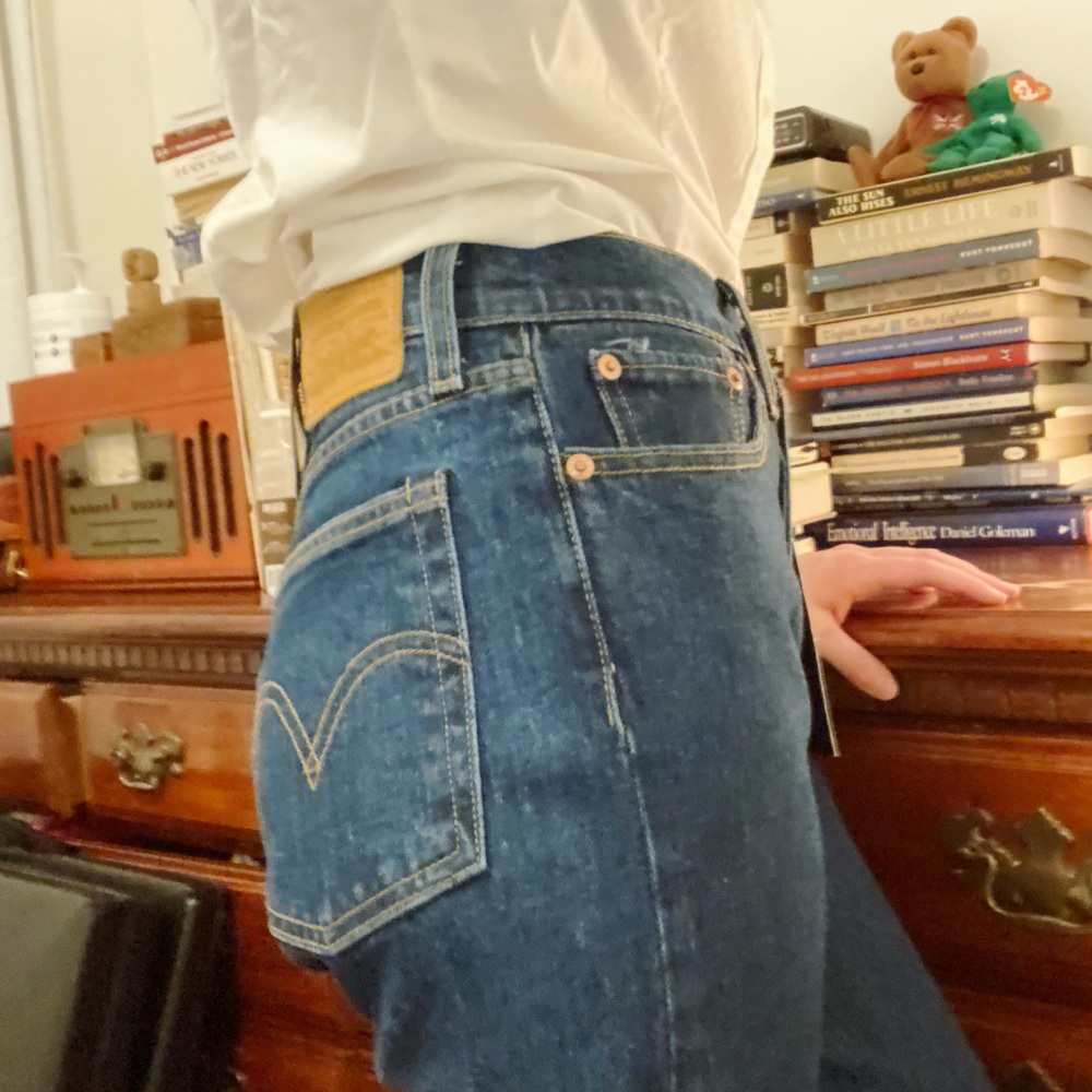 Levi’s Wedgie Straight 27 Jeans